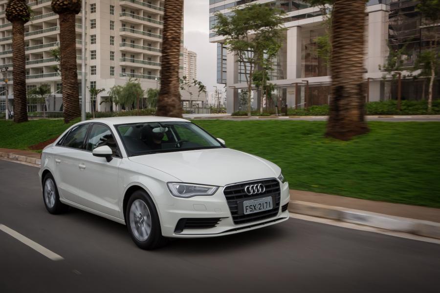  Audi A3 Sedan 1.4 T (8V) 2014 года  (LA) (фото 15 из 19)